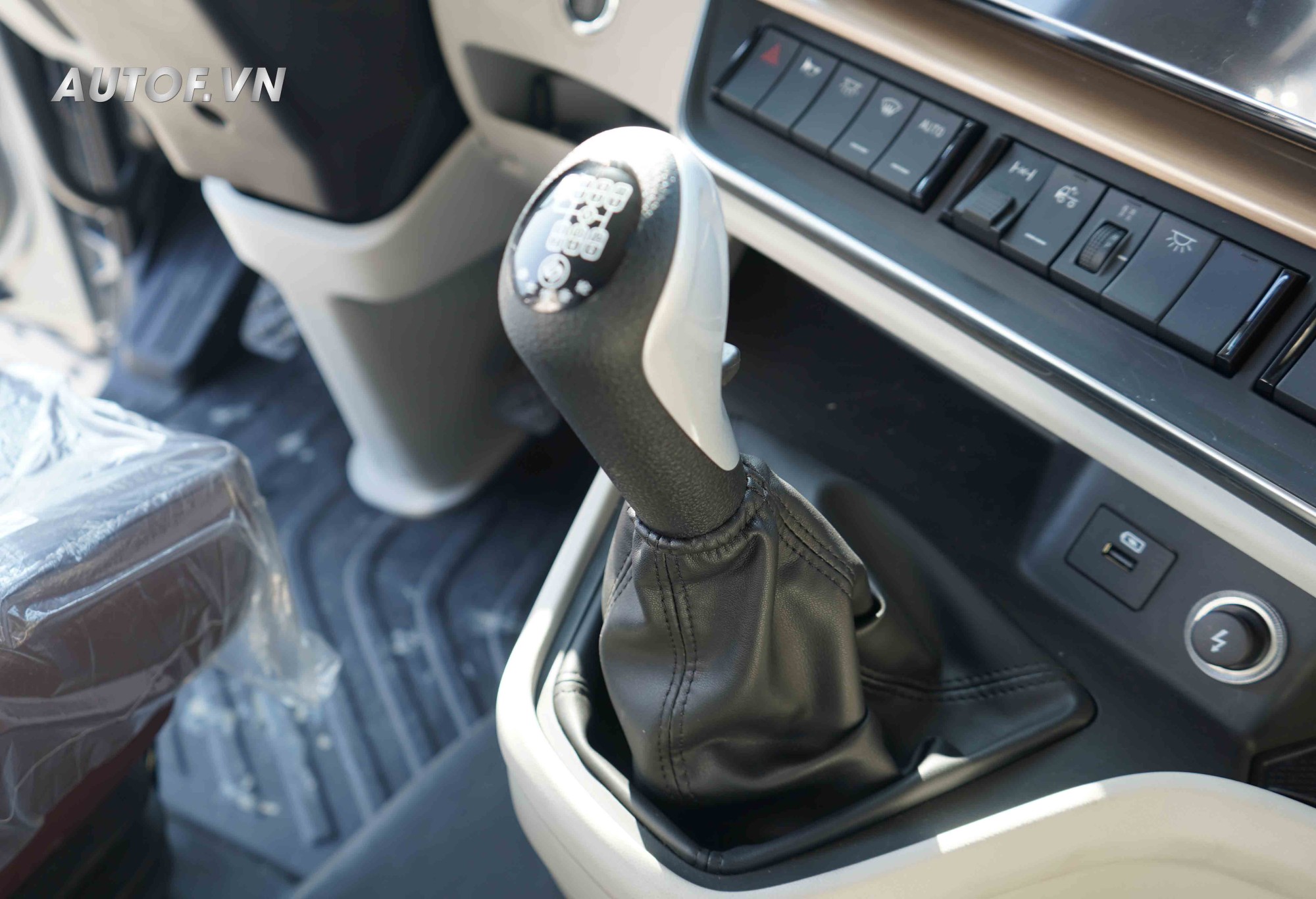 Đầu kéo Chenglong HK 470HP Cầu Láp